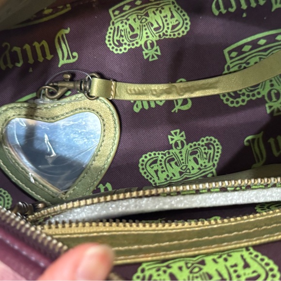 NWT Vintage Y2K Juicy Couture Bowler
Purple Cream Green Tie Dye
Splendor Louis V - Picture 14 of 16